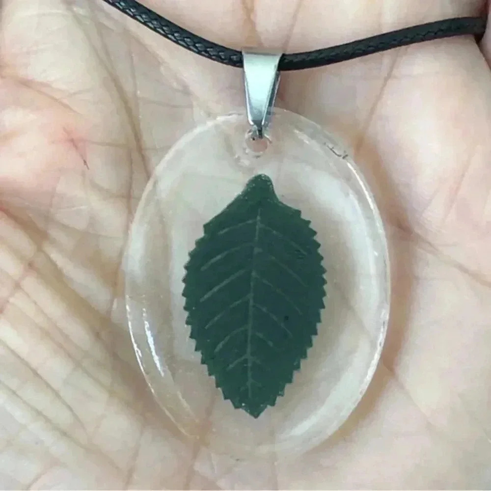 Dark Green Leaf Resin Oval Black Waxed Cord Necklace Handmade New NWT